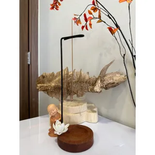 Wooden Incense Holder for Coreless Agarwood Sticks – Metal Stand Base | Minimalist Oud Burner Stand